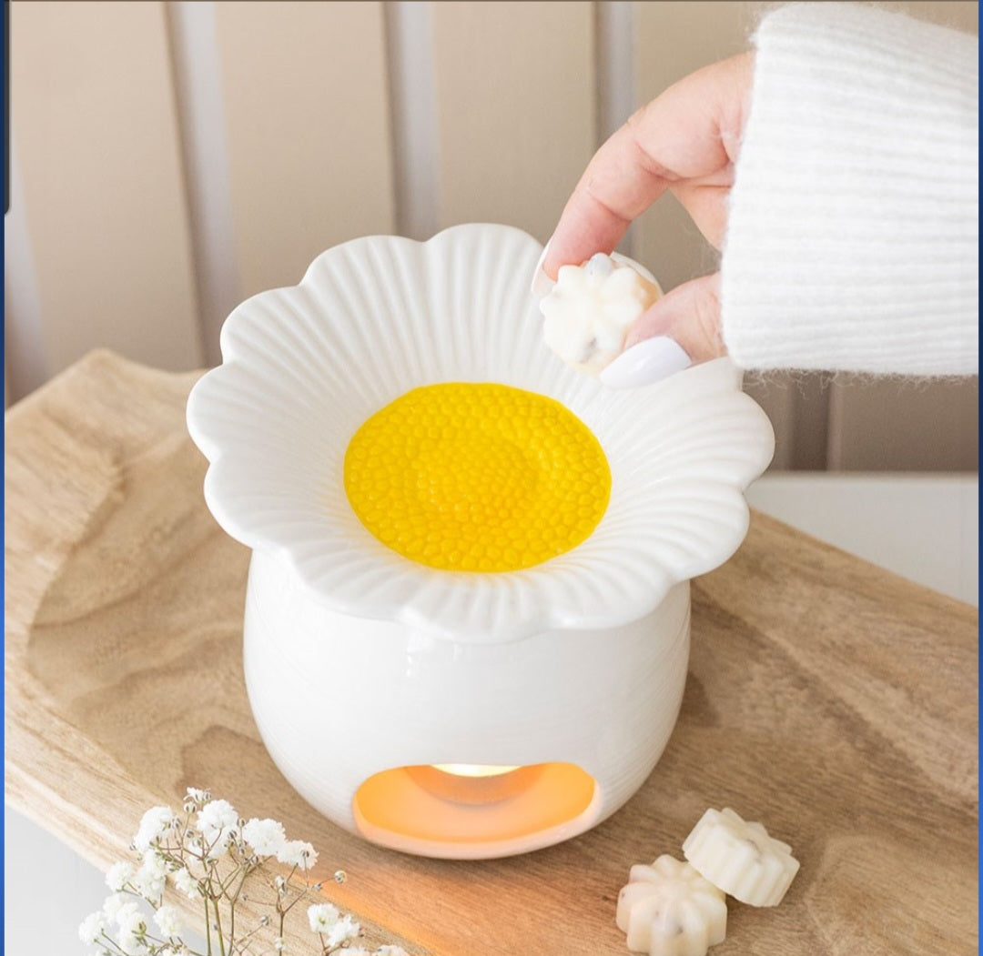 Daisy wax burner